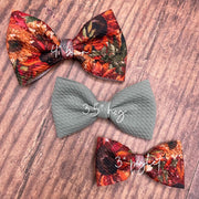 4" Boar Bow Tie