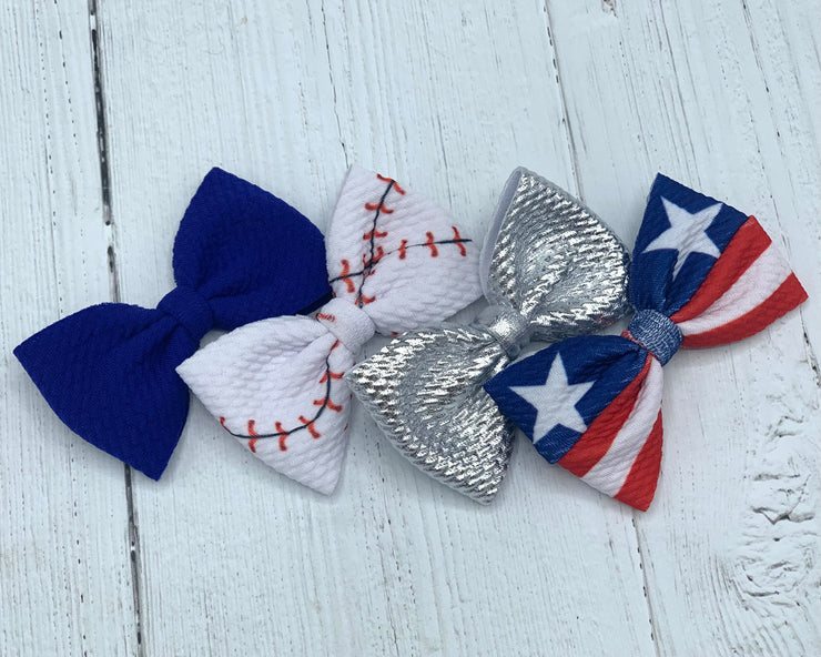 3" Piglet Bow Tie